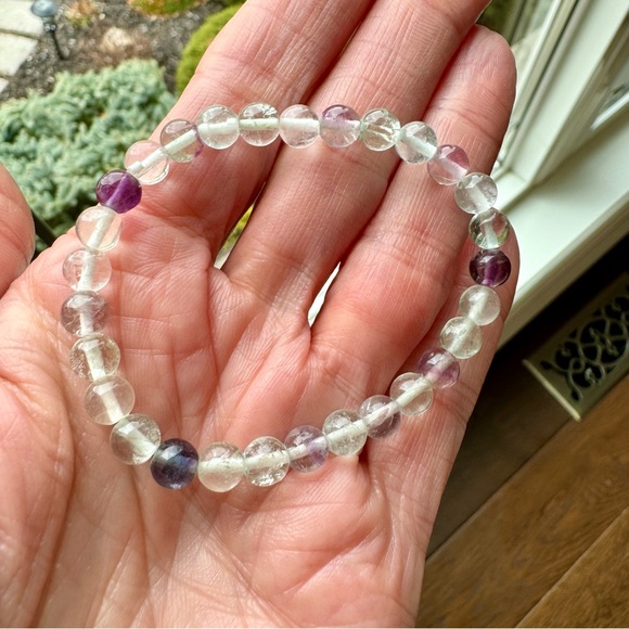 Genuine 6 mm Bead AA Grade Fluorite Crystal Gemstone Stacking Bracelet - Picture 3 of 7